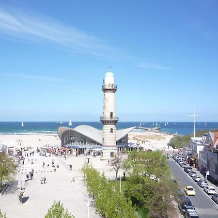 Berringer, Seestern, Direkt An Der Promenade Rostock Exterior photo